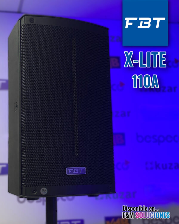 Cabina activa marca FBT X-LITE 110A en base de cabina